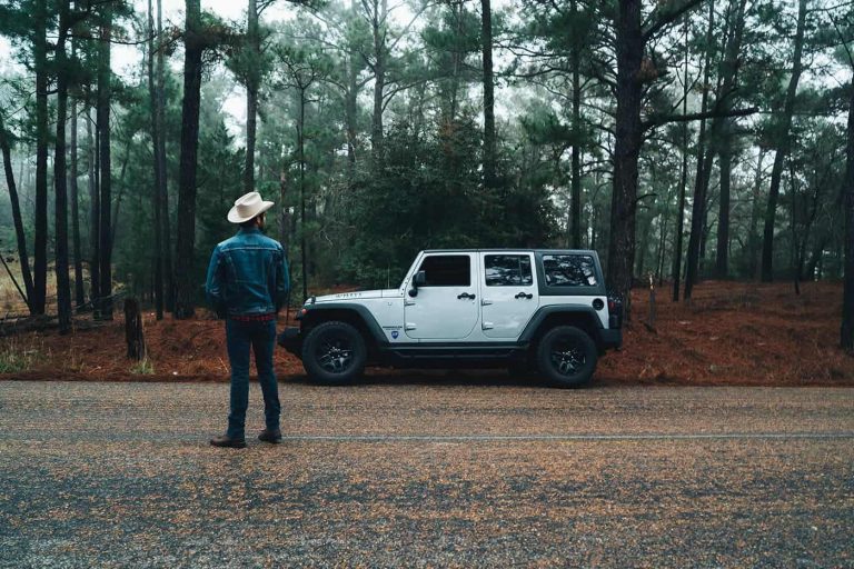 Nödvändiga Campingtillbehör: Att Packa för den Stora Utomhus